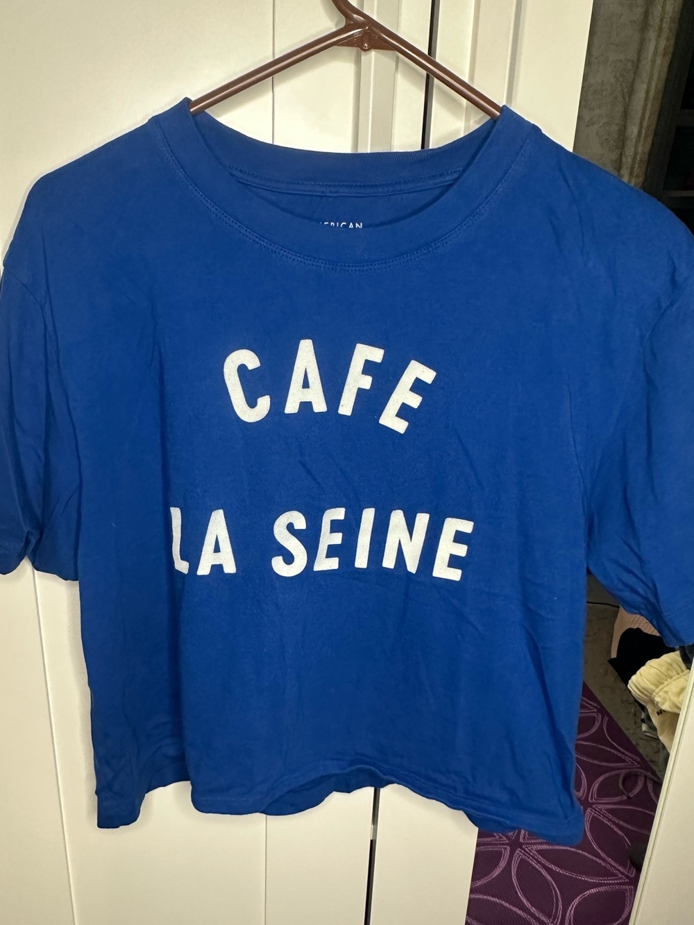 American Eagle Outfitters Blue "Café La Seine" Short Sleeve Tee